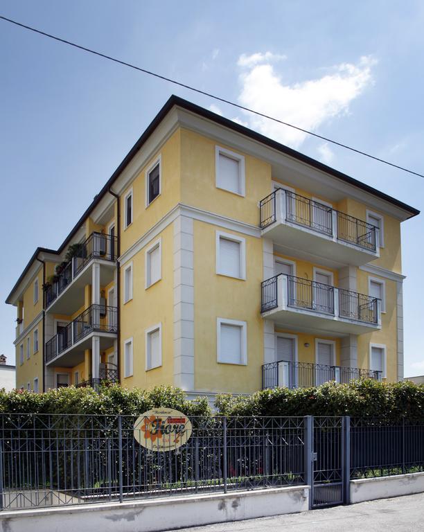 Apartment Il Fiore Bergamo Cameră foto