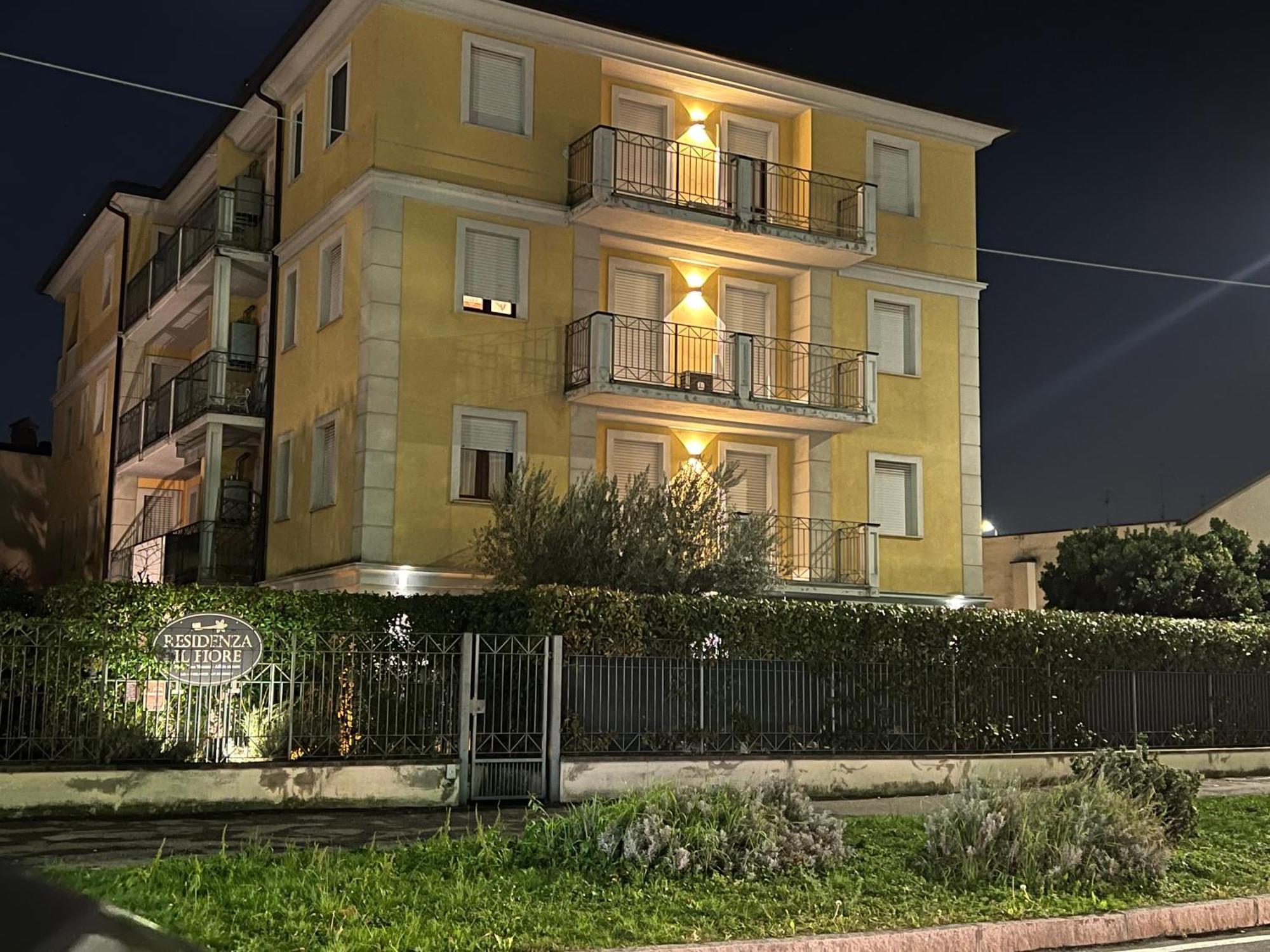 Apartment Il Fiore Bergamo Exterior foto